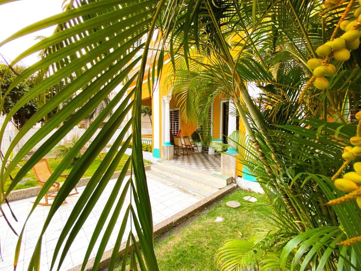 Couette-café Mansion Bahia Manga